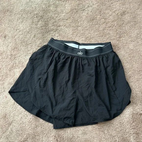 Alo Yoga Black Set Match Point Shorts and Aspire Tank Size Large - Picture 3 of 6